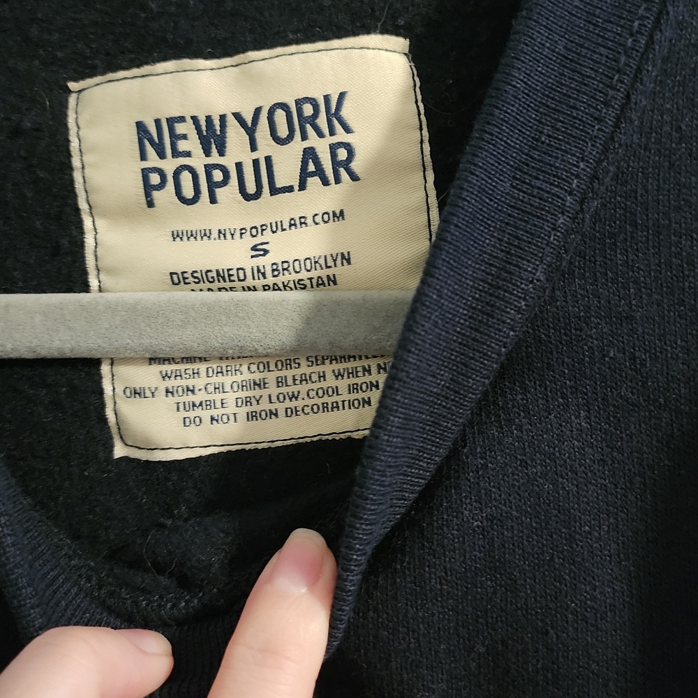 New York Sweatshirt - Picture 2 of 2